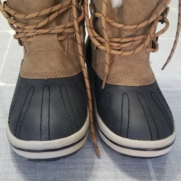 PAWZ Gina Cold Winter Boots, Size 5 kids