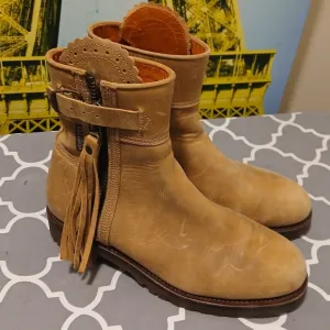 Penelope CHILVERS Tan Leather Ankle Boots with Tassel Sz.38/8.5