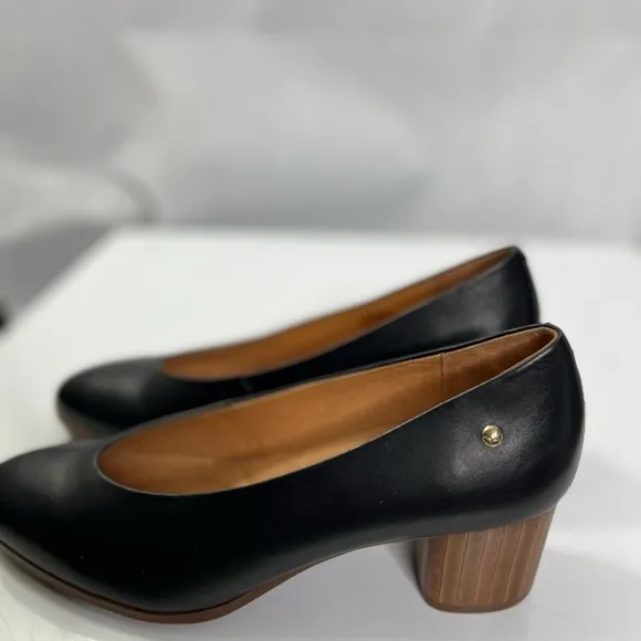 Pikolinos genuine leather black shoes, NWOB, size 39