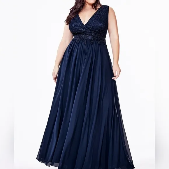 Plus size pink,red,blue new long sleeveless lace v neck dress