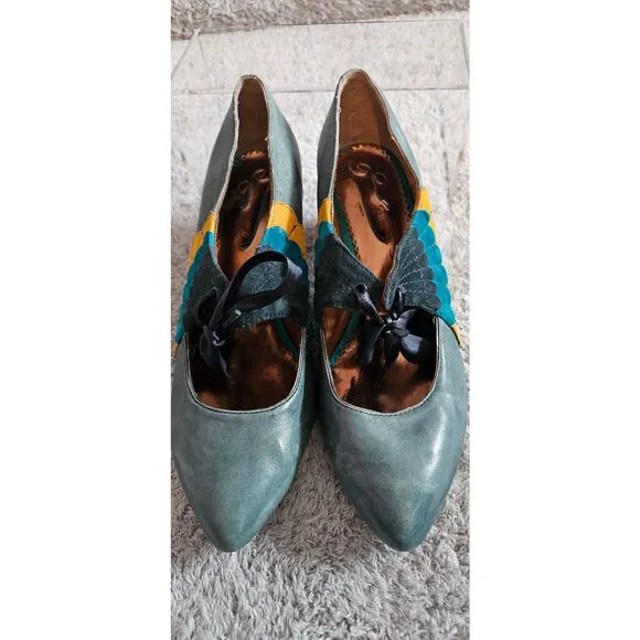 Poetic License Delish Peacock Leather Mary Jane Pump Shoes Women Size 10M Multi