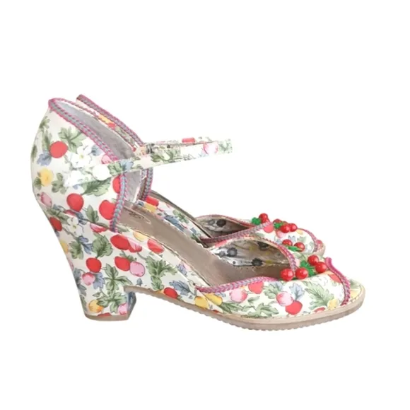 Poetic License Shirley Temple Red and Green Cherry Heels Size 8.5