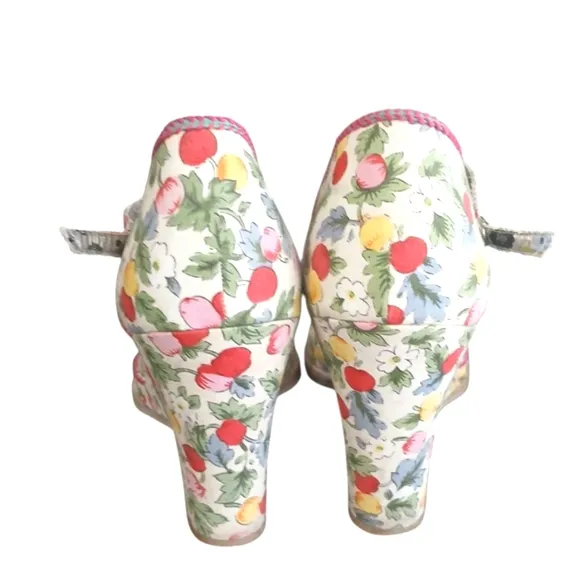 Poetic License Shirley Temple Red and Green Cherry Heels Size 8.5