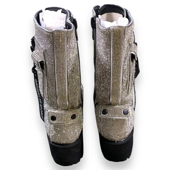 Poster Girl Billionaire Bling Boots Silver Size 10