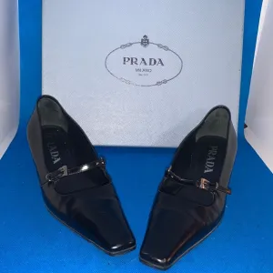 🔥PRADA Black  Leather adjustable Loafer Women’s shoes 35