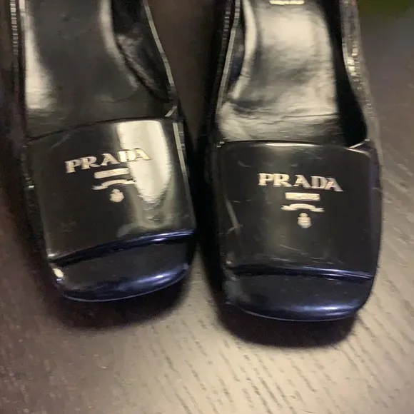 🔥PRADA Black  Leather adjustable Loafer Women’s shoes 36.5