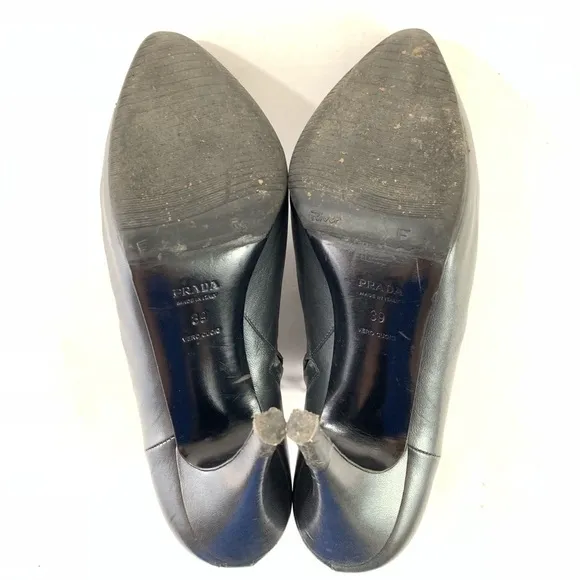 Prada Mordore gr͏ey ankle boots heels size 39