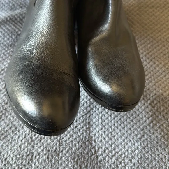 Ralph Lauren Misa Black Knee High Heel Boots Size 10B Suede Leather Zip Strap