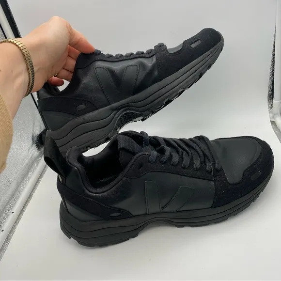 Rick Owens x Veja Hiking Low Top Sneakers Men's 9 / EU 42 Black Leather Shoes
