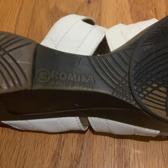 Romika White Leather Adjustable Slide Wedge Sandals Shoes Women's 37 / 7