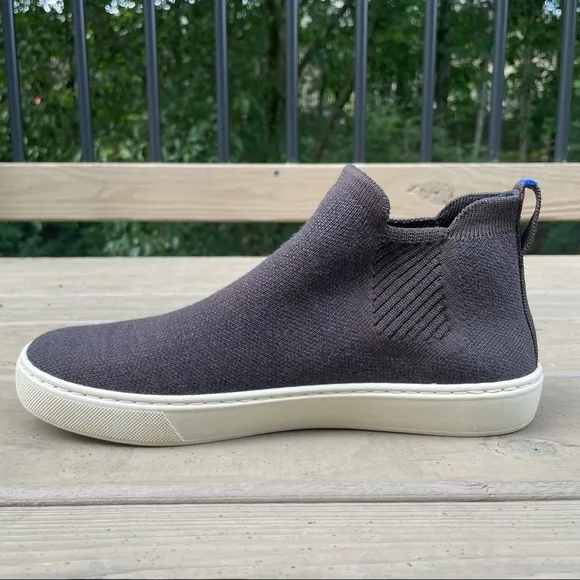 Rothy’s The Chelsea Merino Wool Espresso knit sneaker boots size 8