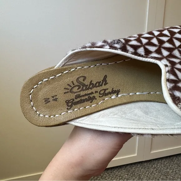 Sabah Women’s Babylon Baba Slip in Size 41