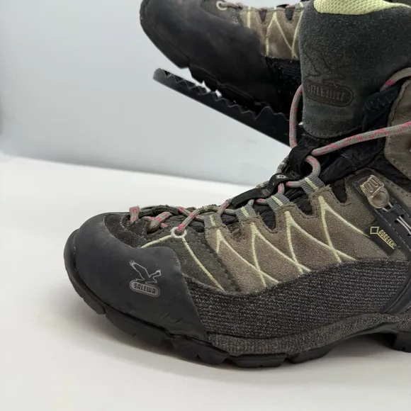 Salewa Alp Trainer Mid GTX Womens 8.5 Gore-Tex Hiking Boots Shoes Mountaineering