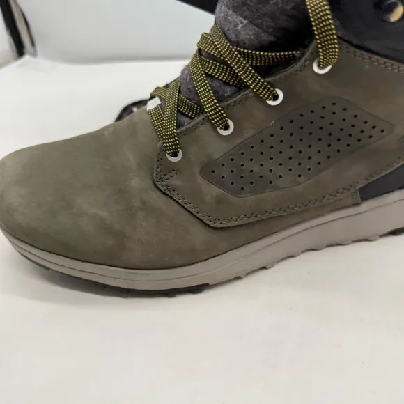 Salomon Utility Winter CS WP Mens 10.5 Snow Boots Ankle Shoes Ankle Hiking