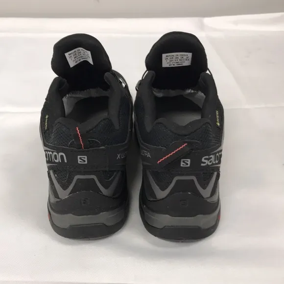 Salomon Womens Hiking Shoes size 8.5 US