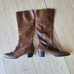 Salvatore Ferragamo CARLA women's‎ Brouged Leather Dress Boots, Camel size 7