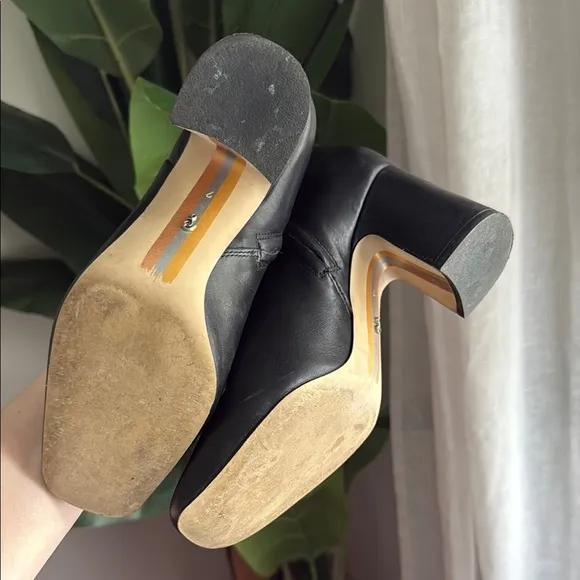 Sam Edelman Daria Bootie Elegant Black Leather Ankle Size 9