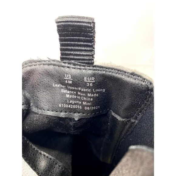 Sam Edelman Girls size 4 Laguna Mini Boots Soft Silver Leather zip up boots