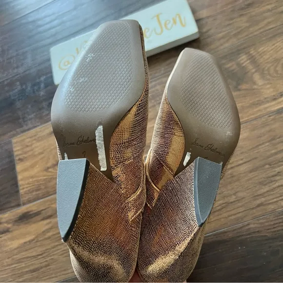 Sam Edelman Suzette Gold Ankle Boots with Buckle Detail NWOT