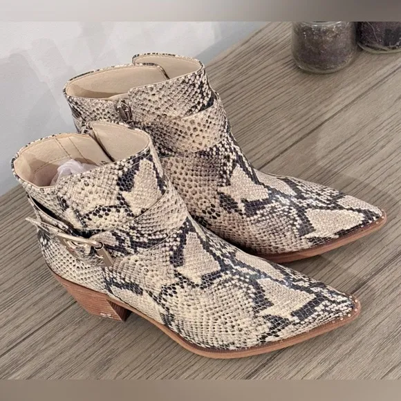 Sam Edelman Women's Leonia Snakeskin Block Heel Booties | Size 6.5