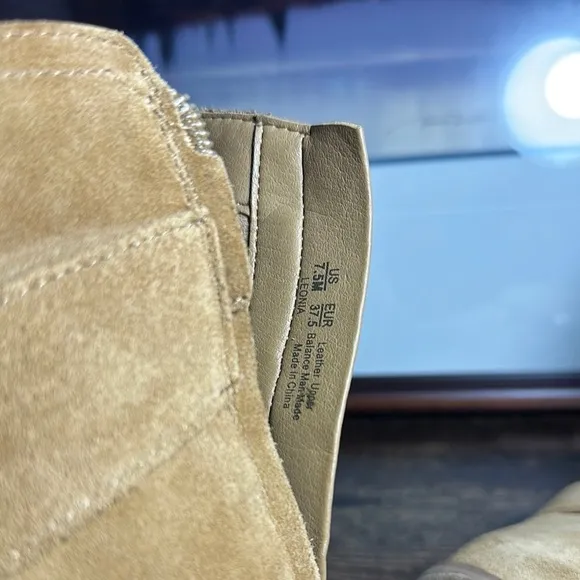 Sam Edelman women’s Leonia Tan Suede Ankle Boots size 7.5