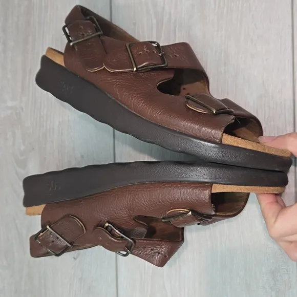 SAS Tripad Women Brown Leather Ankle Sandals Shoes Sz 8M