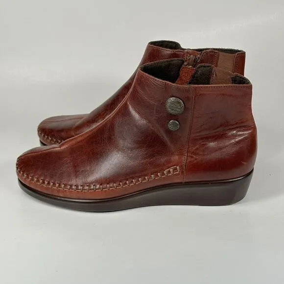 SAS Women's Jade Ankle Boots Size 8.5M Booties Walnut Leather Zip Up Wedge