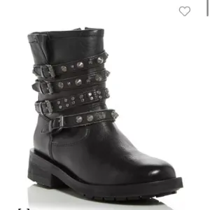 Schutz Luzia Studded Strap Boots sz 8