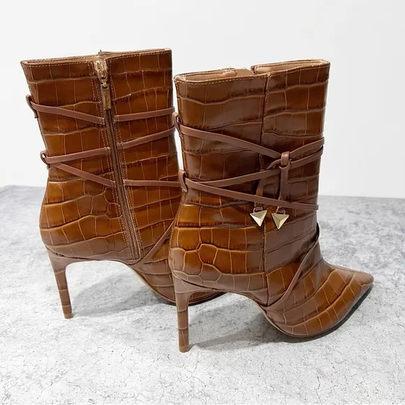 Schutz Vini Crocodile Embossed Leather Heeled Boots Pointed Brown Zip 7.5 NEW