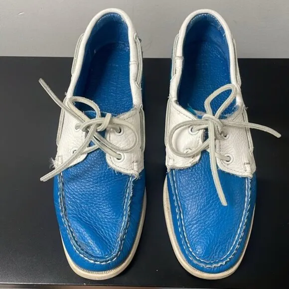 Sebago docksides women’s boat shoes US8 blue white lace up leather