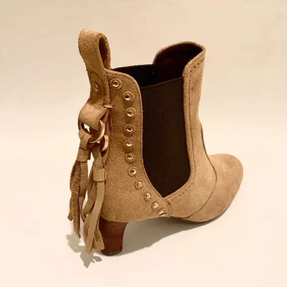 See by Chloé Medium Beige Tan Suede Tasseled Studded Bootie Nude Ankle Boot 36.5
