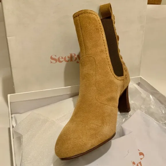 See by Chloé Medium Beige Tan Suede Tasseled Studded Bootie Nude Ankle Boot 36.5