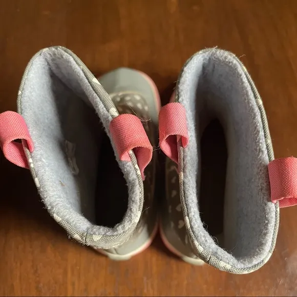 See Kai Run Basics Ripley Boots Grey,Pink &amp; White Hearts Size 7