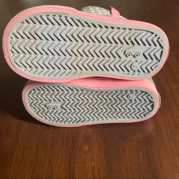 See Kai Run Basics Ripley Boots Grey,Pink &amp; White Hearts Size 7