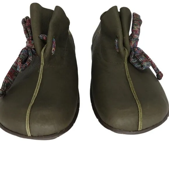 SERGIO TOMANI Women's Verde Green Leather Marine Slip On Shoes Size 36 US 6