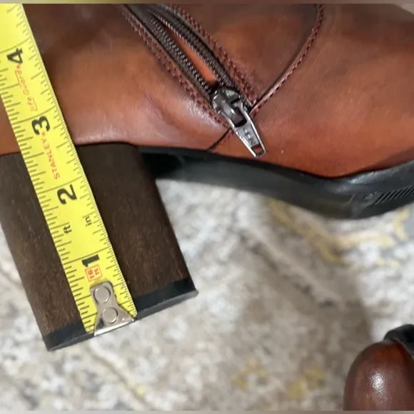 Sesto Meucci Made in Italy Brown Leather Ankle Boots