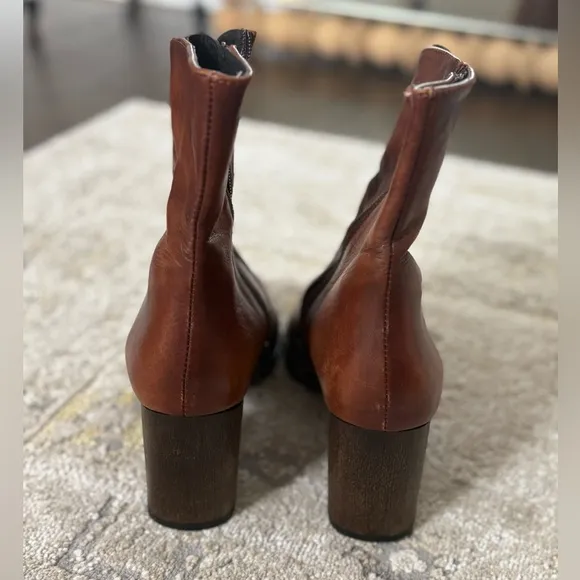 Sesto Meucci Made in Italy Brown Leather Ankle Boots