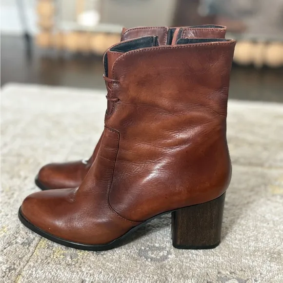 Sesto Meucci Made in Italy Brown Leather Ankle Boots