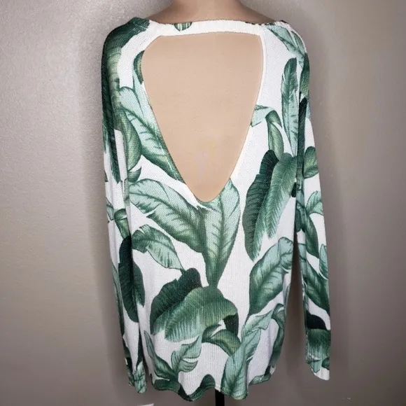 Show Me Your MuMu Palm Leaf Tropical Bonfire Sweater Size Small