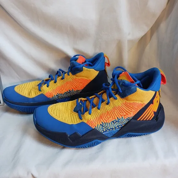 Size 10 - New Balance Two WXY My City Pack - Oklahoma City