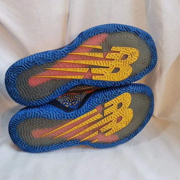 Size 10 - New Balance Two WXY My City Pack - Oklahoma City