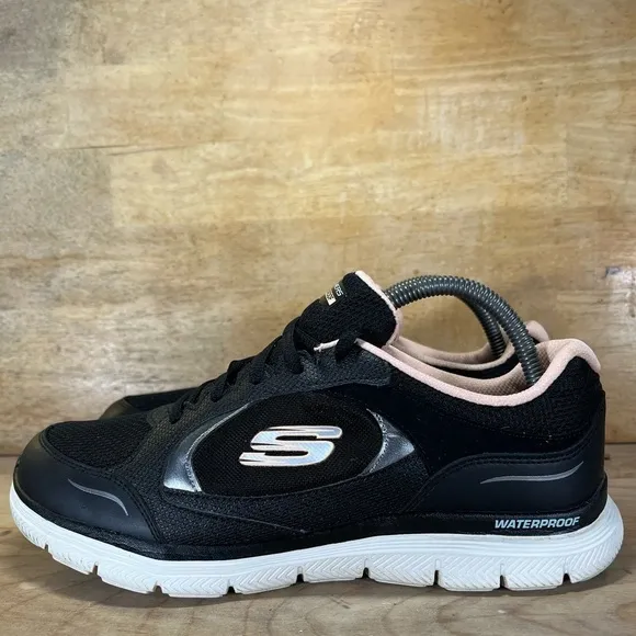 Skechers Flex Appeal 4.0 WATERPROOF Womens Size 10 Shoes Sneakers Black Peach