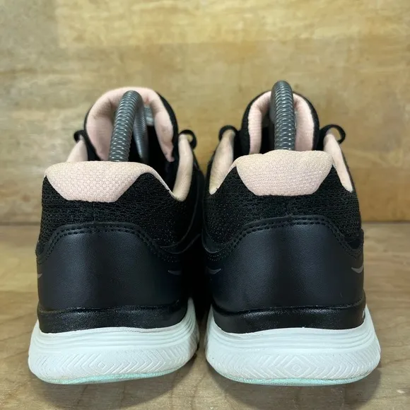 Skechers Flex Appeal 4.0 WATERPROOF Womens Size 10 Shoes Sneakers Black Peach