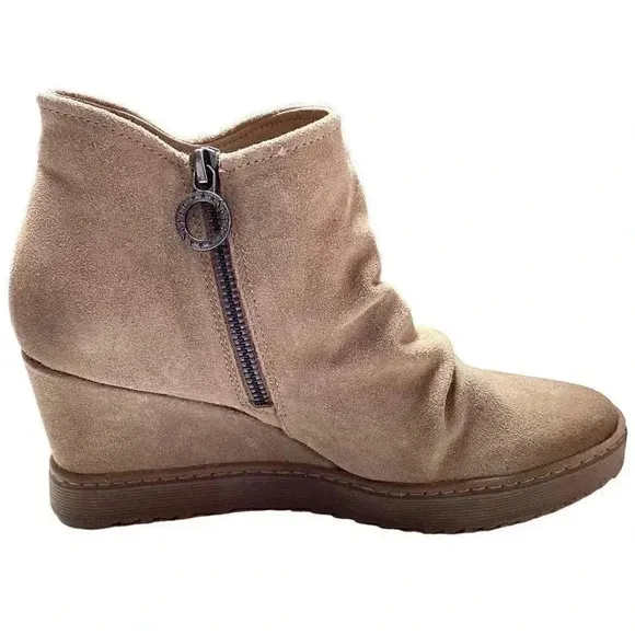 Sofft Siri Women 10 42 Barley Suede Wedge Ankle Boots Shoes Beige Waterproof NEW