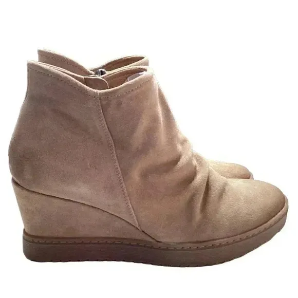 Sofft Siri Women 10 42 Barley Suede Wedge Ankle Boots Shoes Beige Waterproof NEW