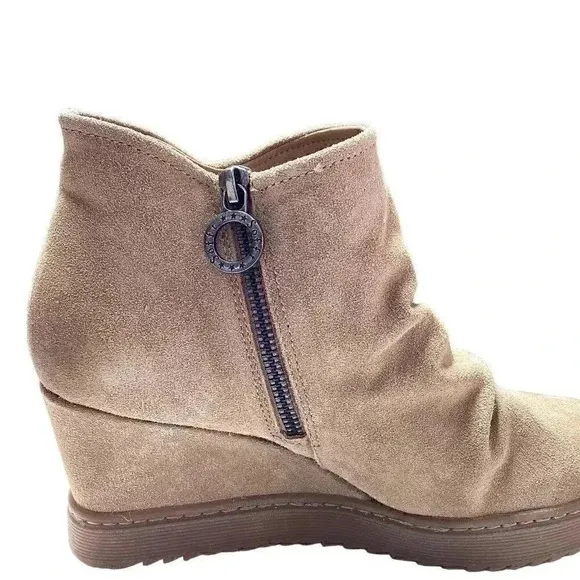 Sofft Siri Women 10 42 Barley Suede Wedge Ankle Boots Shoes Beige Waterproof NEW