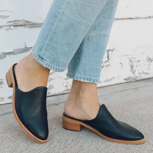 Soludos Women’s Shoes Venetian Mules Size 8
