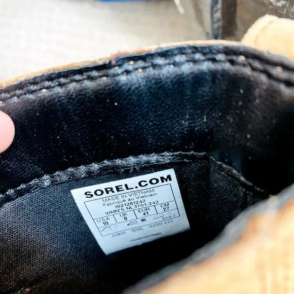 Sorel 10 Tan Lace Up Boots