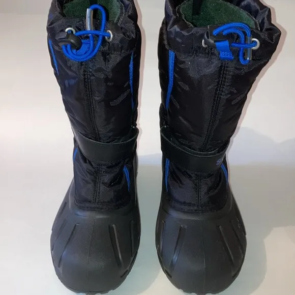 Sorel 12” Flurry Weather Snow Boots. Black and Royal.