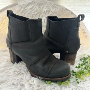 Sorel Addington Chelsea Ankle Boots Black Nubuck Leather Waterproof sz 8.5